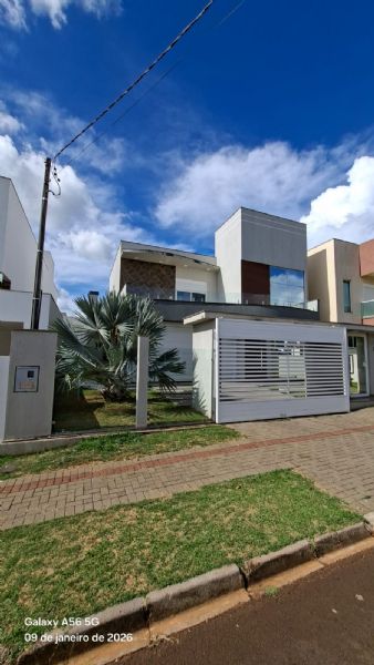 Casa alto padrão à venda em Pato Branco