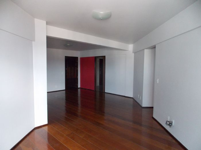 APARTAMENTO PARA LOCAÇÃO NO ED. VERÍSSIMO RIZI NO CENTRO DE PA...