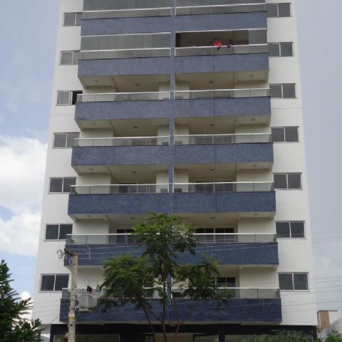 APARTAMENTO NO CENTRO